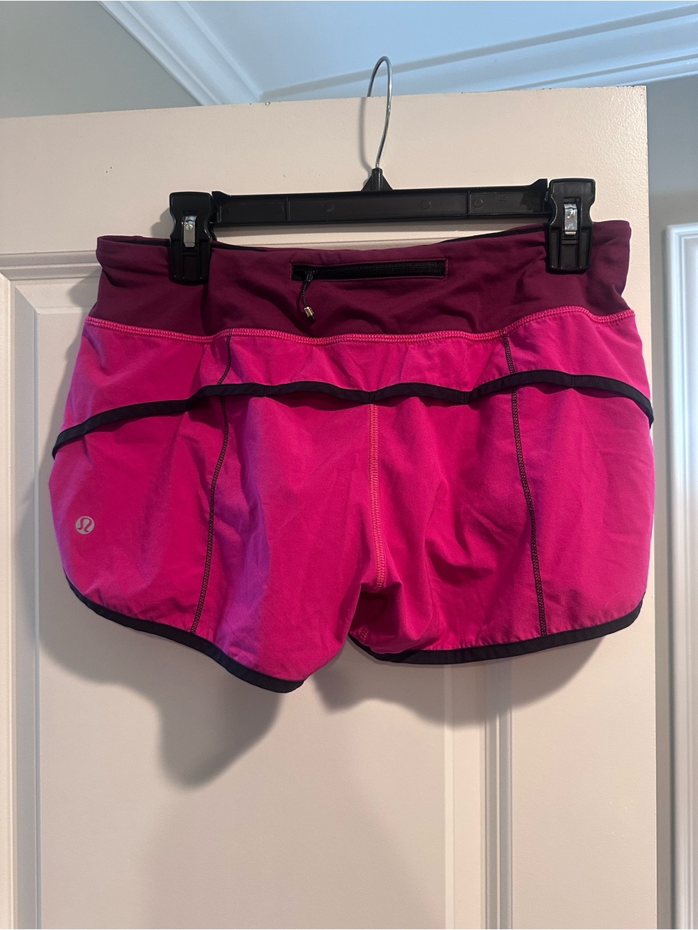 lululemon athletica Two-Tone Magenta Running Shorts with Contrast Trim - Picture 2 of 3